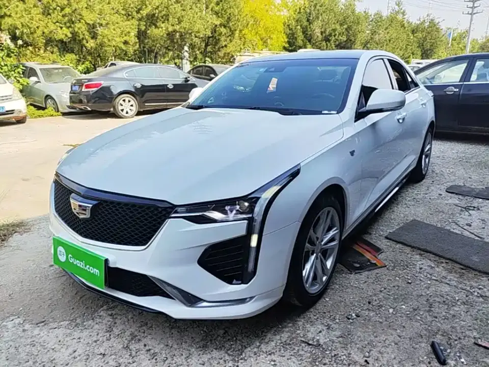 Cadillac CT4 28T Fashion Edition 2022