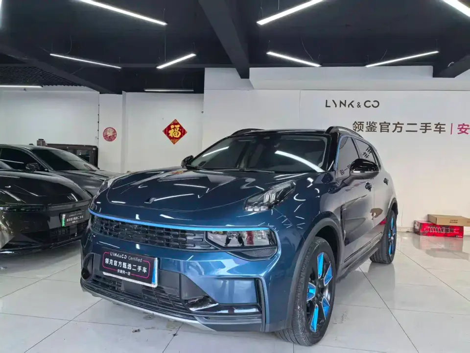 Lynk & Co 01 2.0TD 2WD Shine Pro 2021