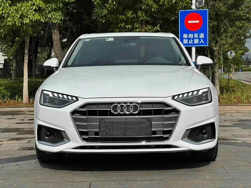 Audi A4L 40 TFSI Fashion Elegance 2022