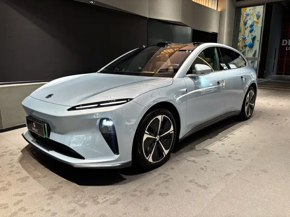NIO ET5T 75kWh Touring 2025