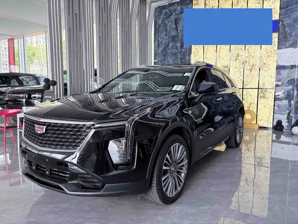 Cadillac XT4 28T 2WD Premium 2025