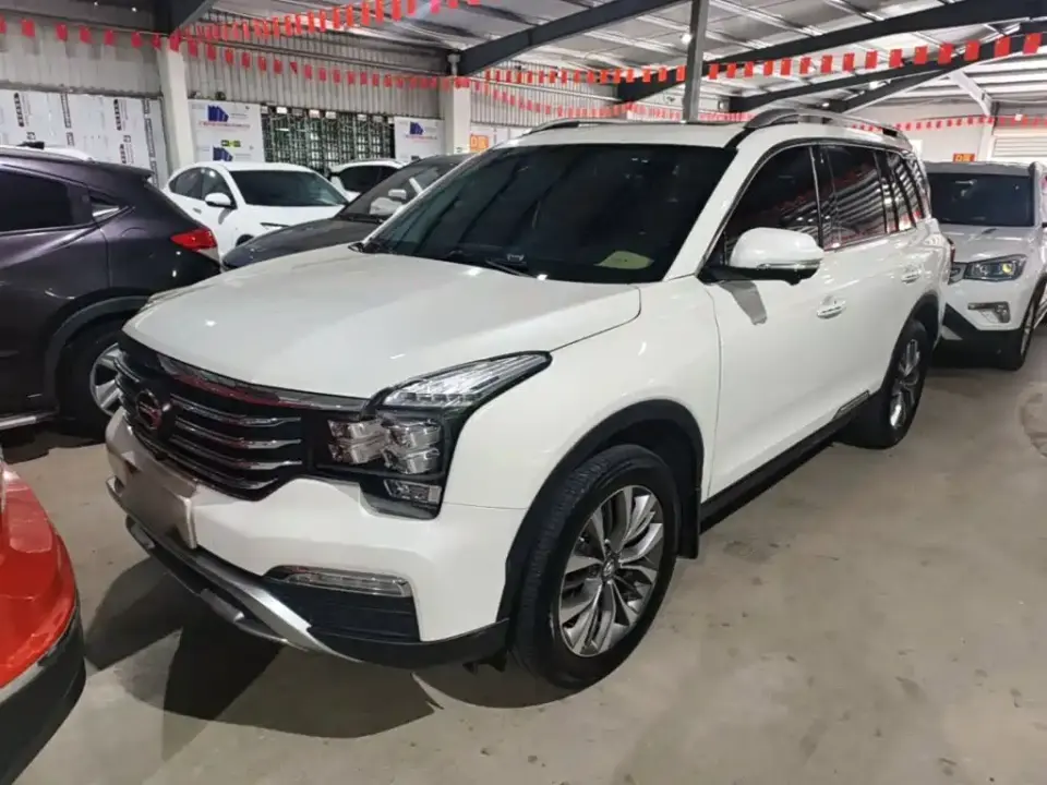 GAC Trumpchi GS8 320T 2WD Luxury Smart Connect (7-seater) 2019