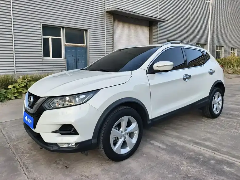 Nissan Qashqai 2.0L CVT Smart Version 2021