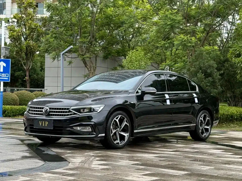 Volkswagen Magotan Model 2 Million Commemorative Edition 330TSI DSG Luxury 2022