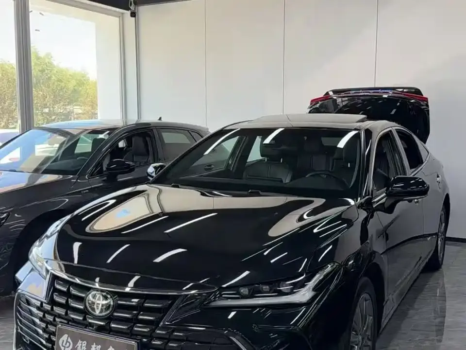 Toyota Avalon 2.0L Luxury Edition 2022
