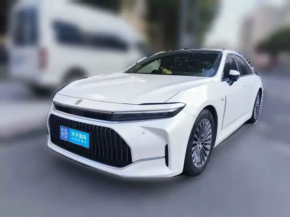 Toyota Crown (Import) 2.5L Premium Edition 2025