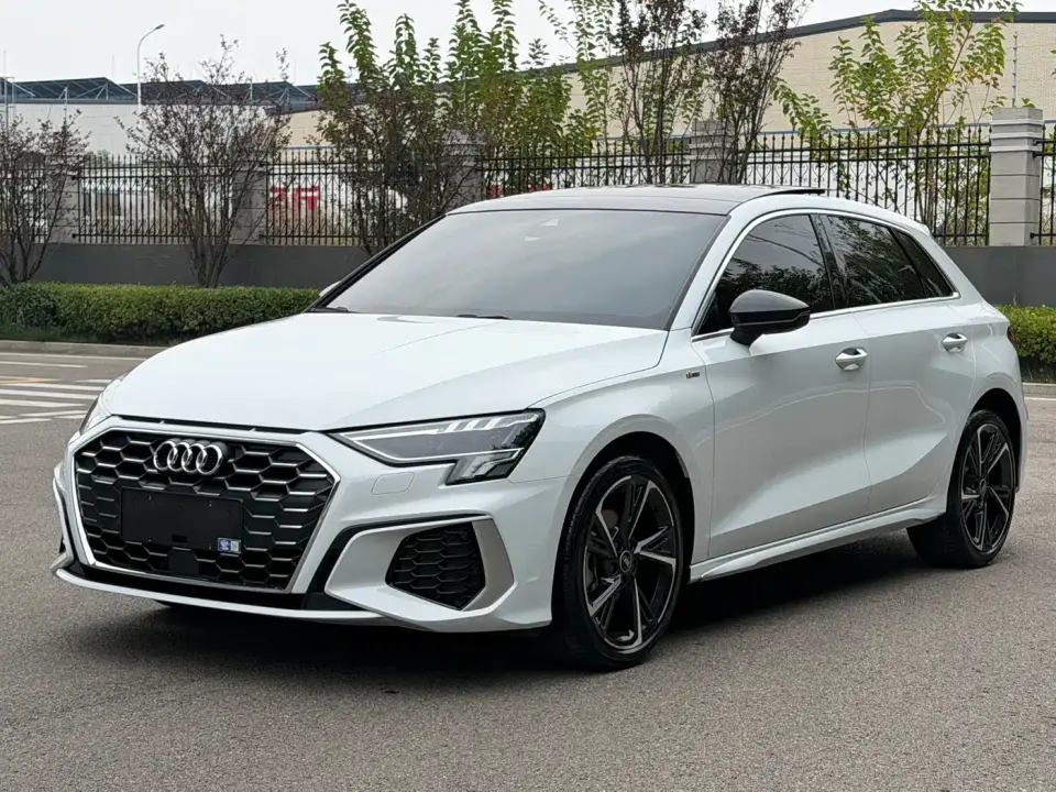 Audi A3 Facelift Sportback 35 TFSI Fashion Sport 2023