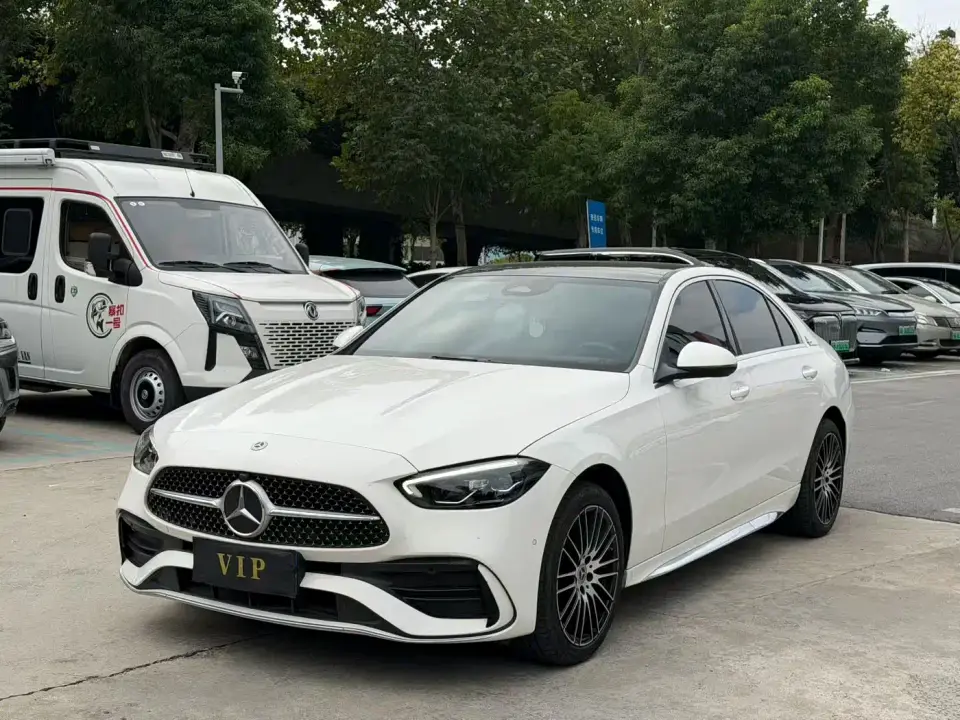 Mercedes-Benz C-Class Second Facelift C 260 L Night Edition Sport 2024
