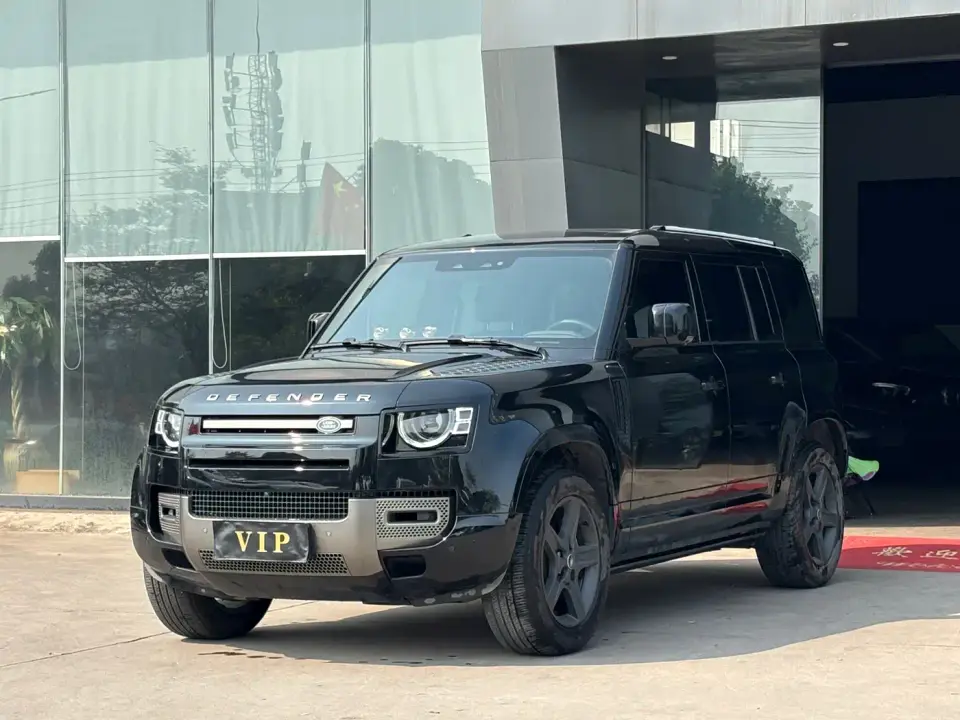 Land Rover Defender 110 3.0T P400 X-Dynamic SE 2026