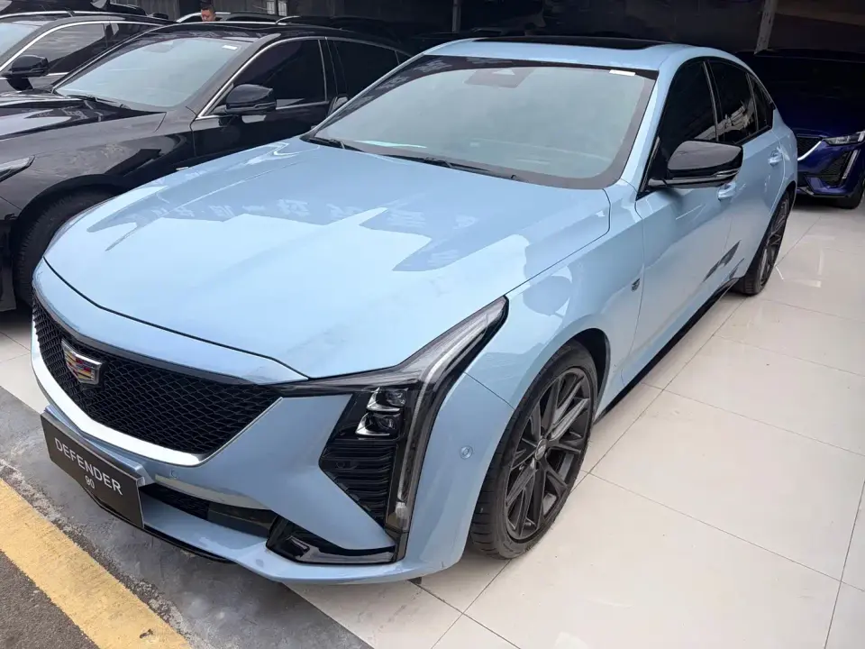 Cadillac CT5 Model 28T Track Performance Edition + Peak Track Package 2025