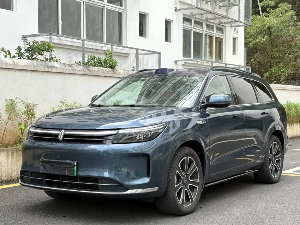 AITO Wenjie AITO M7 1.5T Smart Drive 4WD Ultra 5-seater 2024