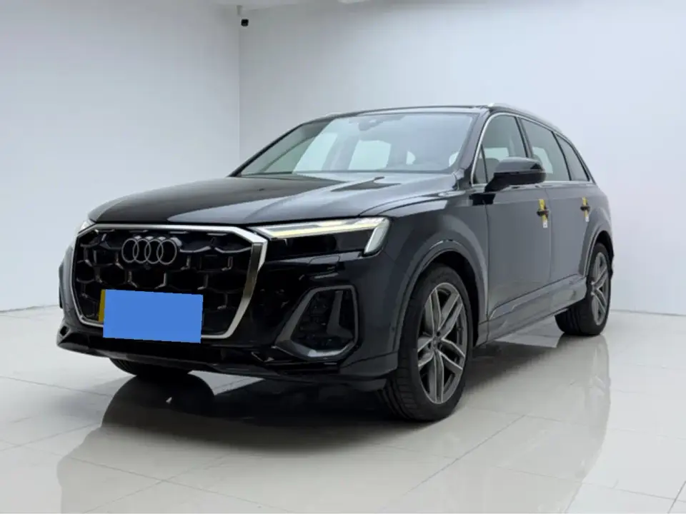 Audi Q7 45 TFSI quattro S line Sport 2026