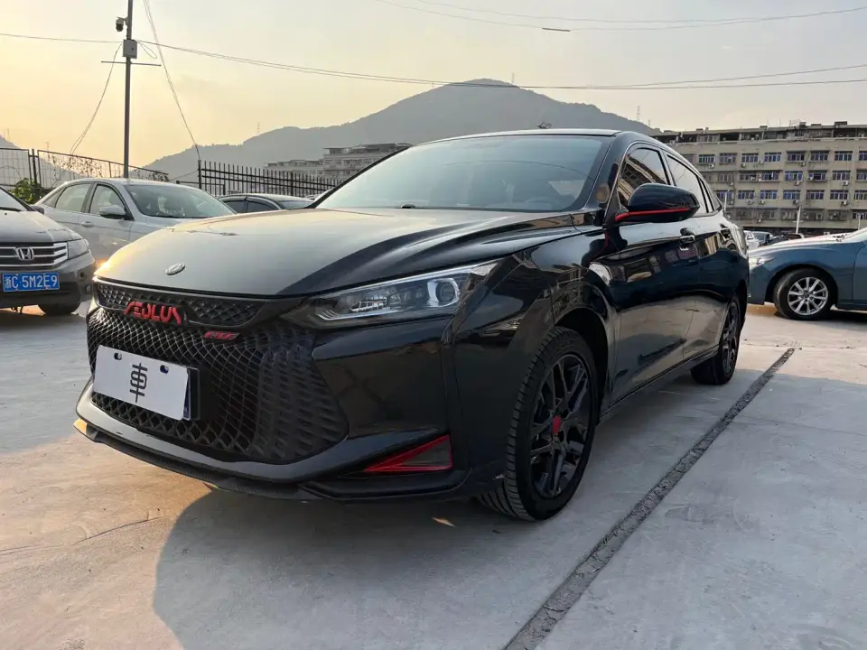 Dongfeng Aeolus Yixuan MAX 1.5T Super Dad Edition 2021