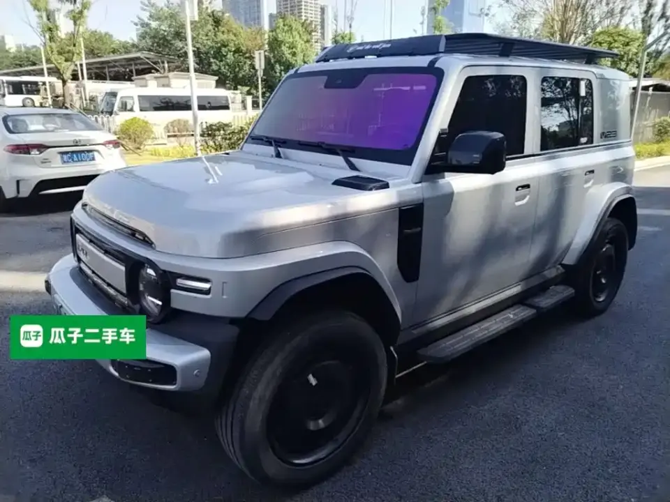 iCar V23 FWD Base Model 2025