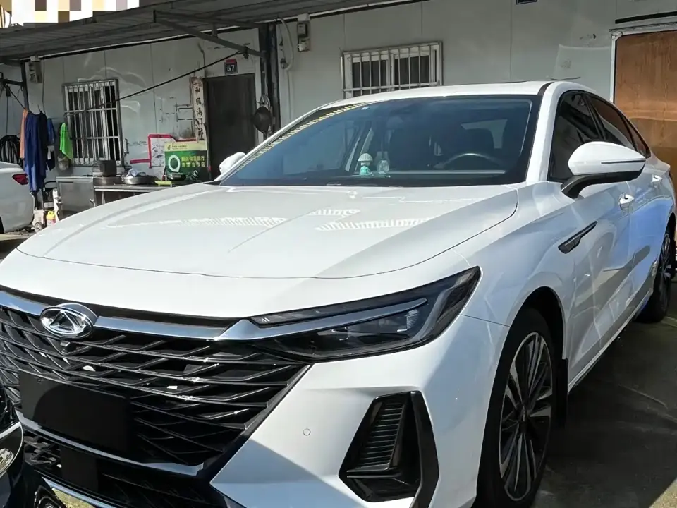 Chery Arrizo 8 1.6T DCT Ya 2023