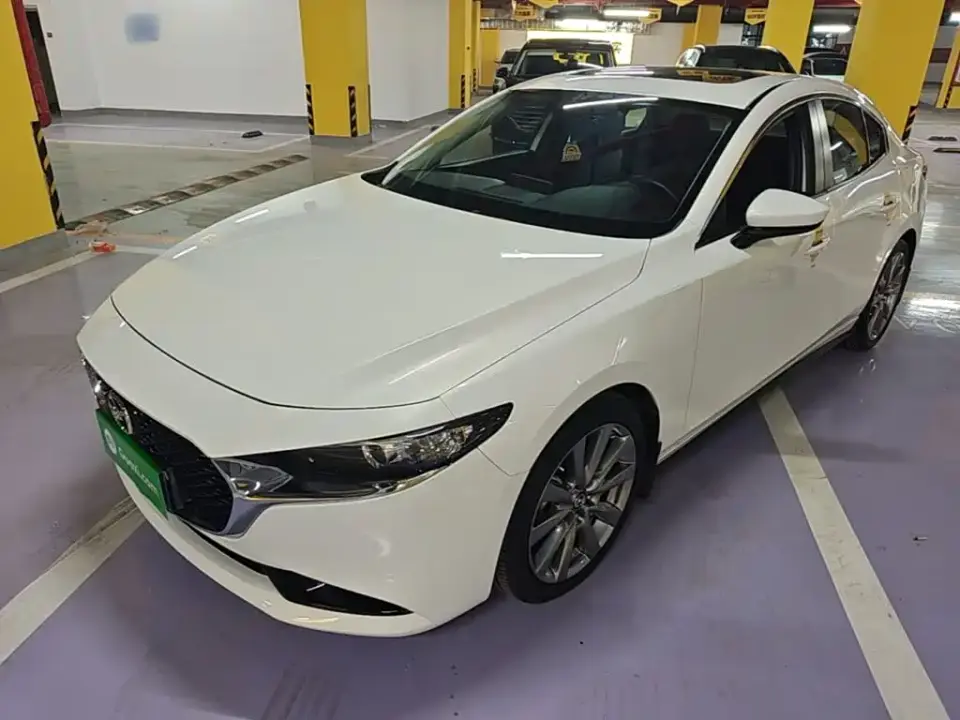 Mazda Mazda3 Axela 2.0L Automatic Quality Shine 2022