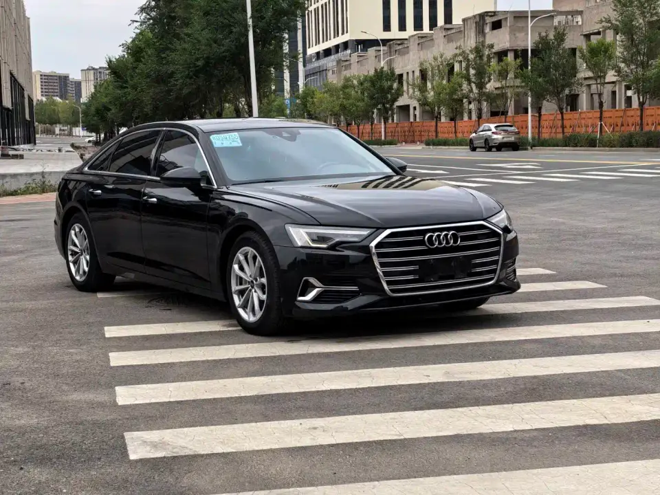 Audi A6L 40 TFSI Luxury Elegance 2023