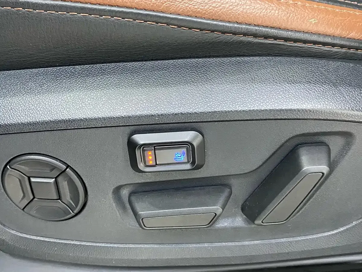 Audi Q3 35 TFSI Fashion Elegance (1.4T) 2023 — фото 13