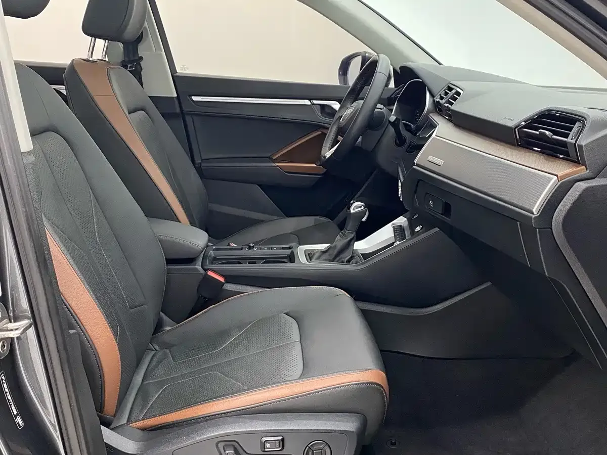 Audi Q3 35 TFSI Fashion Elegance (1.4T) 2023 — фото 8