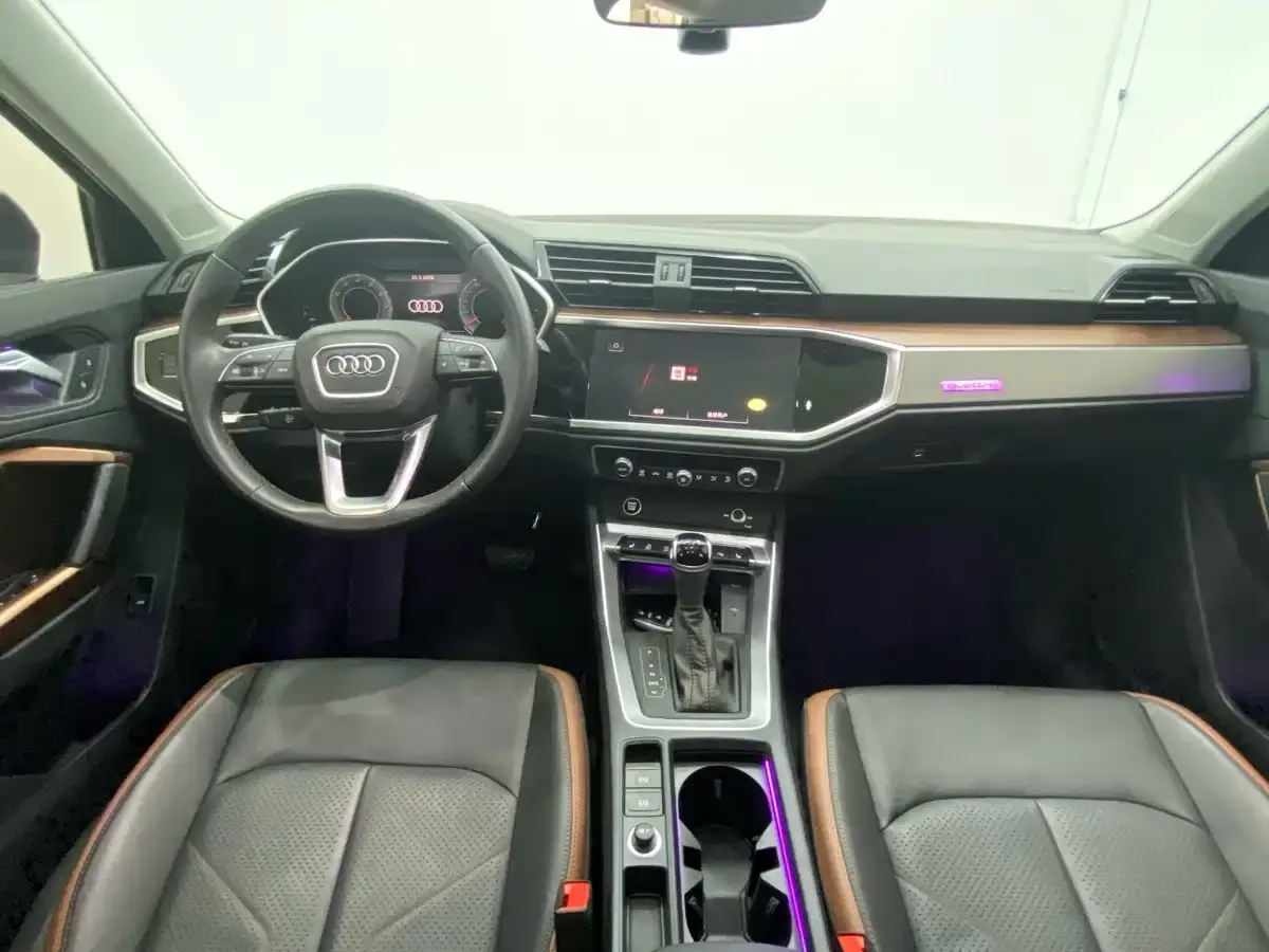 Audi Q3 35 TFSI Fashion Elegance (1.4T) 2023 — фото 11