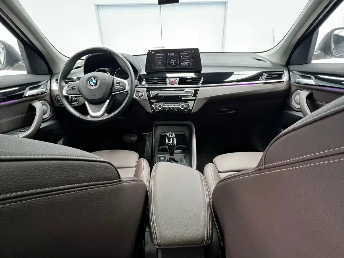BMW X1 sDrive20Li Fashion 2022 — фото 8