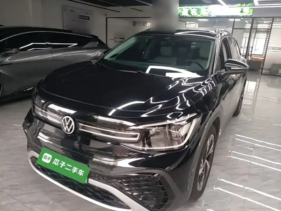 Volkswagen ID.6 CROZZ Long Range PRO Edition 2023