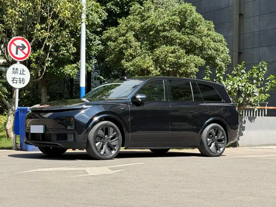 Li Auto Li Xiang L9 Model Ultra 2024