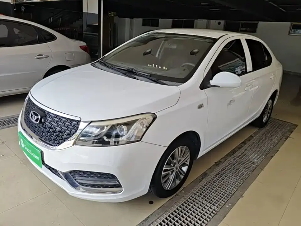 Cowin Kaiyi E3 1.5L Automatic Luxury 2019