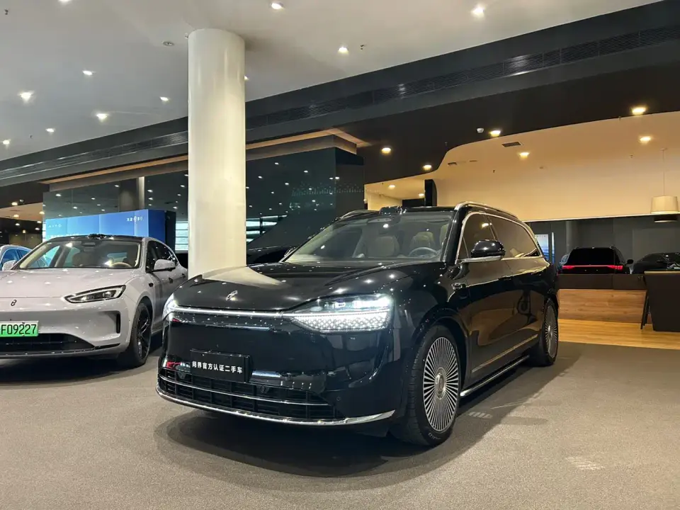 AITO Wenjie AITO M9 Extended Range Ultra 52kWh 6-Seater 2025