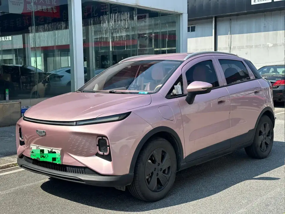 Geely Geometry E Firefly Model 401km Fluorescent 2023