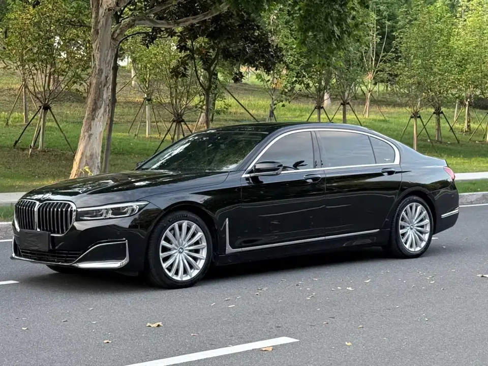 BMW 7 Series Model 730Li Luxury Package 2021