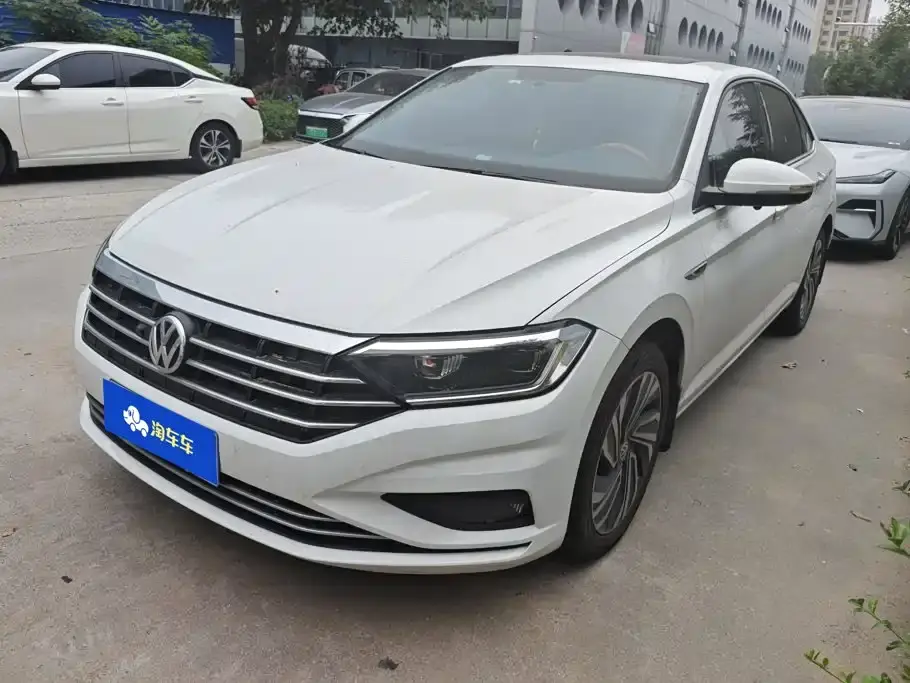 Volkswagen Sagitar 280TSI DSG Surpassing Edition 2022