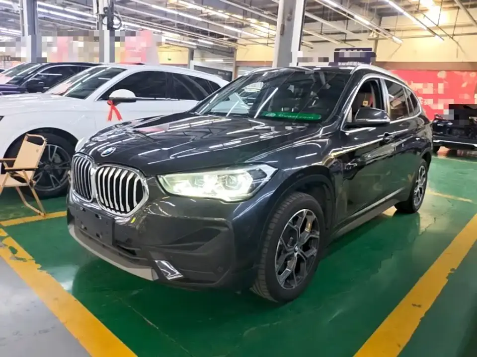 BMW X1 sDrive25Li Leading 2022