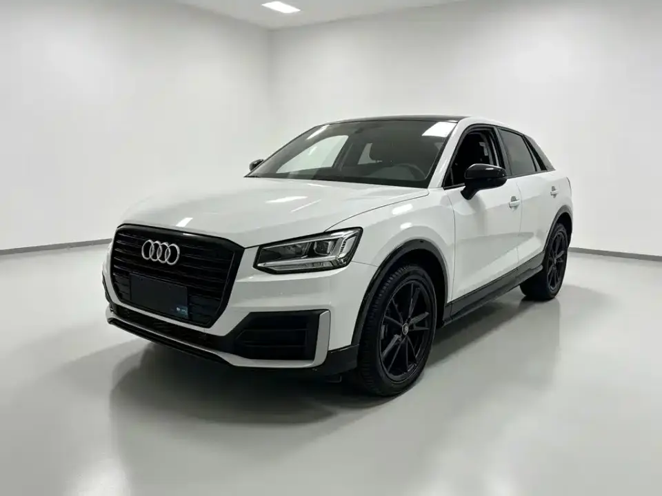 Audi Q2L 35 TFSI Progressive Dynamic Model 2020