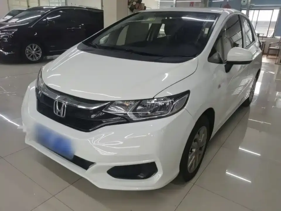 Honda Fit 1.5L CVT Comfort Sunroof Edition 2019