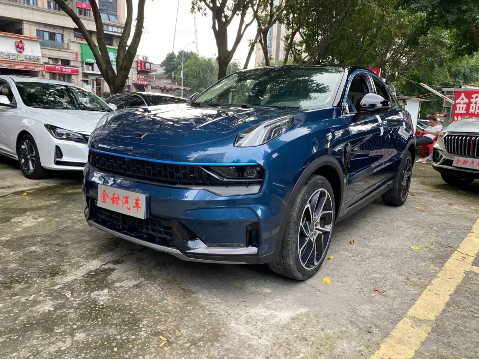 Lynk & Co 05 2.0TD 2WD Shine Halo 2020