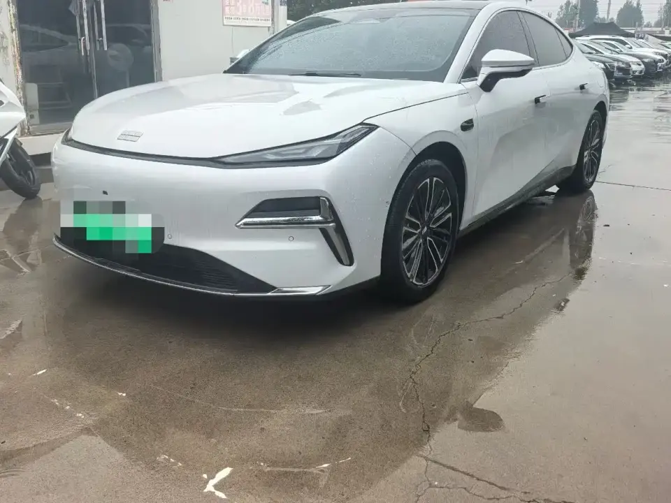 Geely Galaxy Galaxy Xingyao 8 130km EM-i Premium Edition 2025