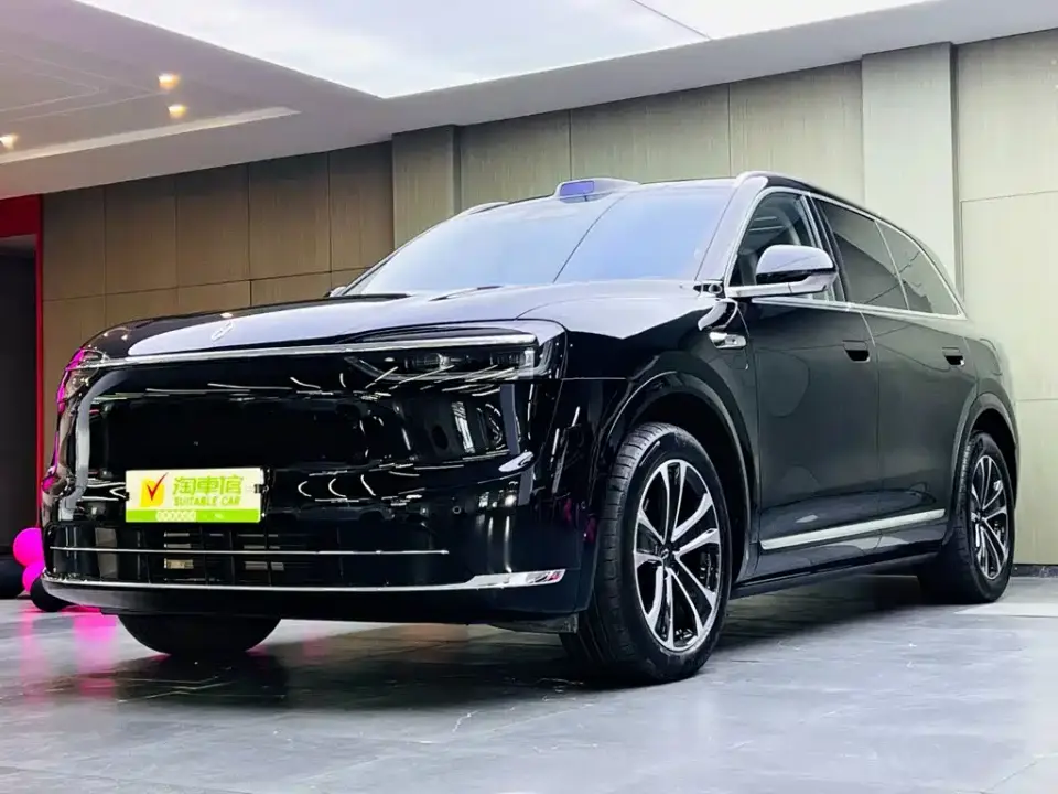 AITO Wenjie AITO M7 2025
