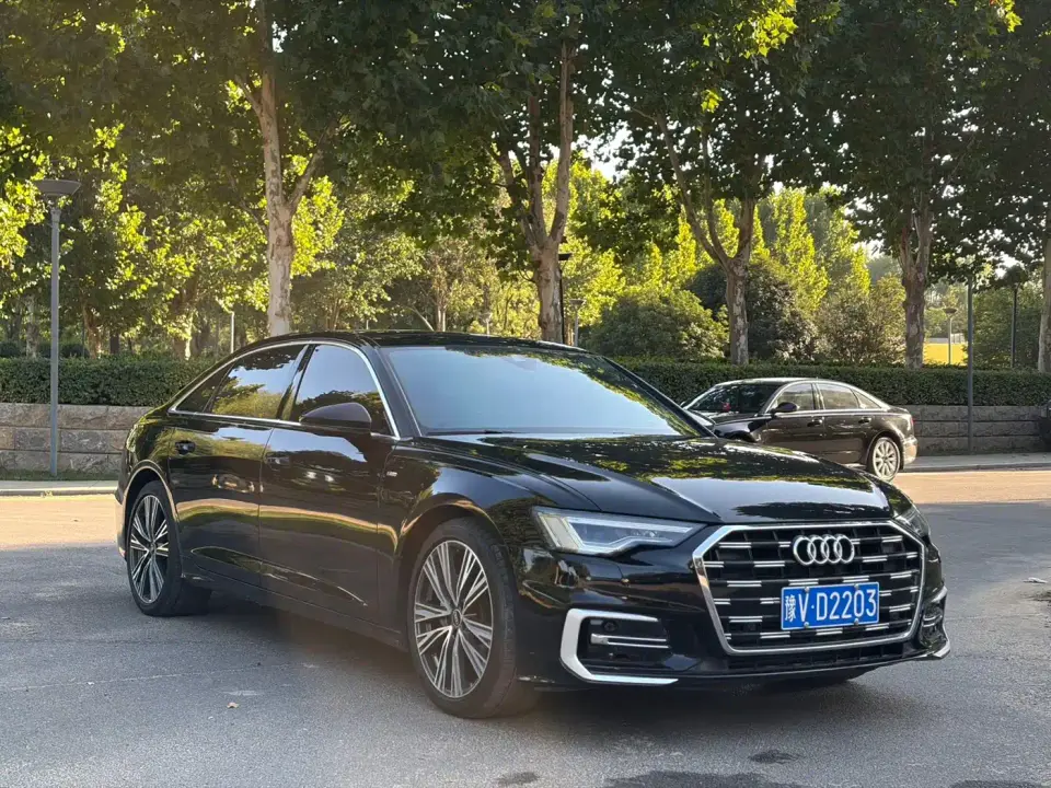 Audi A6L 40 TFSI Luxury Dynamic 2023
