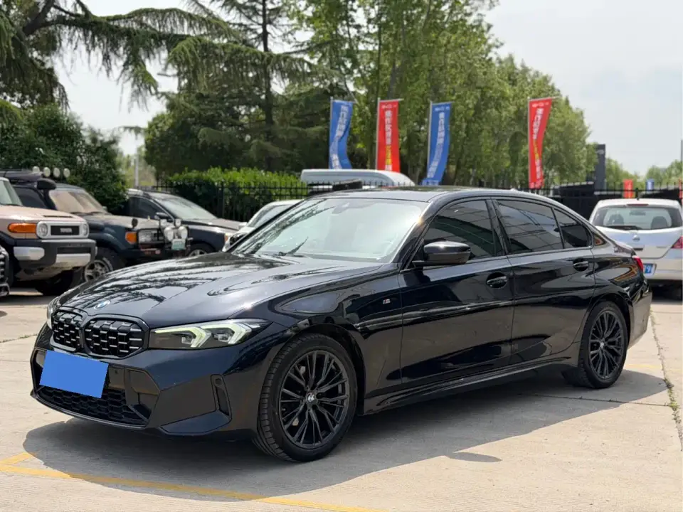 BMW 3 Series 325Li M Sport Black Night Package 2023
