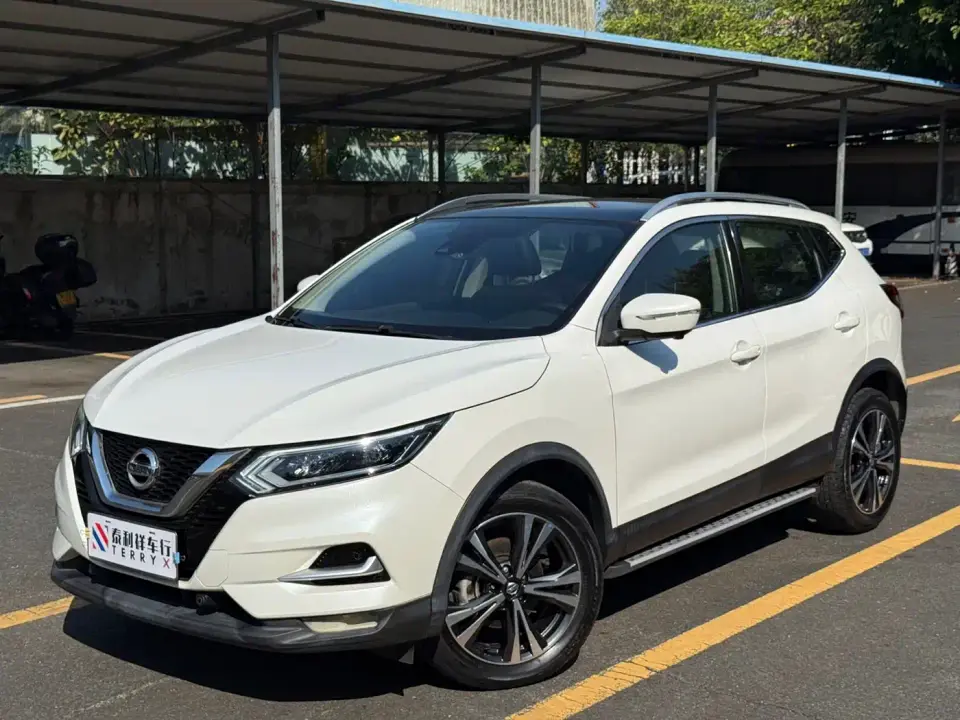 Nissan Qashqai 2.0L CVT XV Prem Luxury Edition 2022