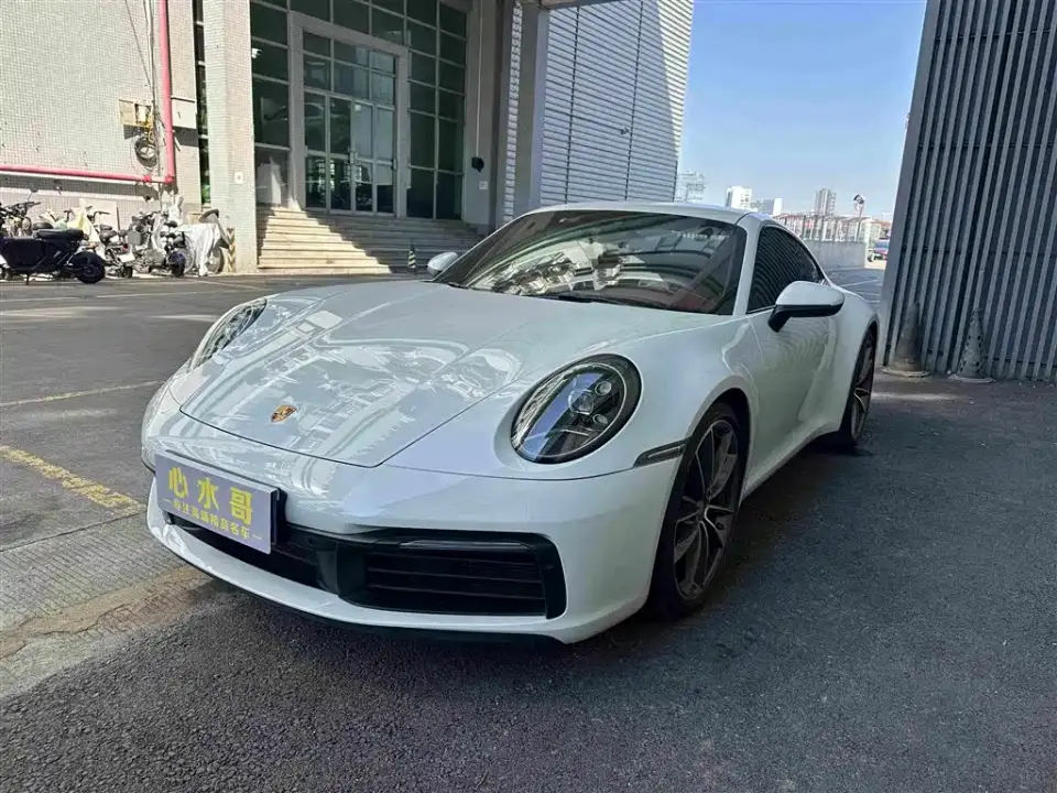 Porsche 911 Carrera 3.0T 2023