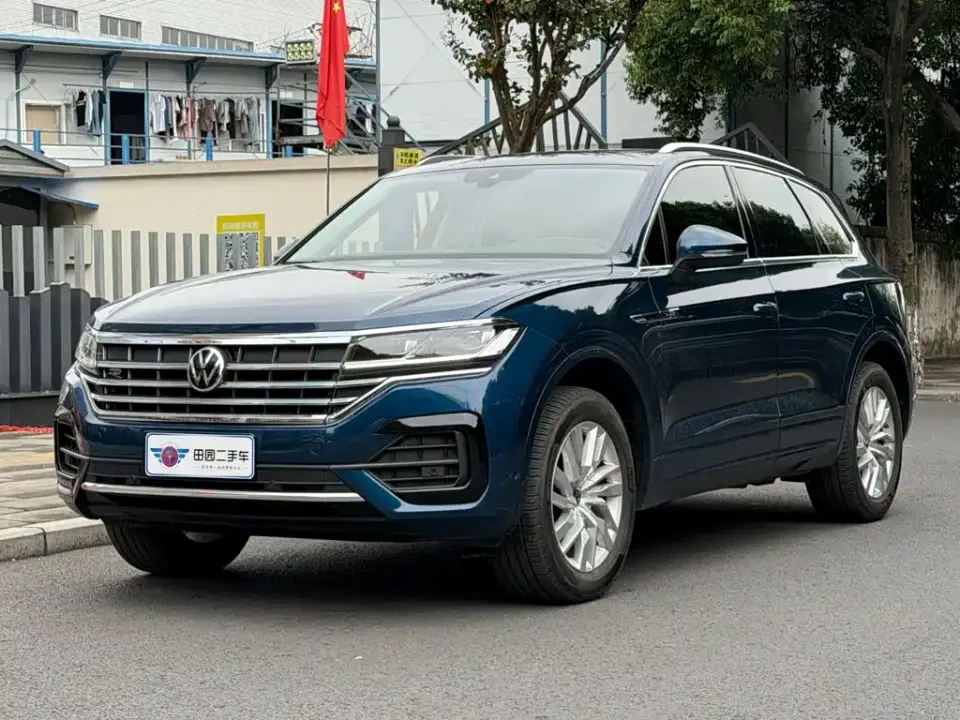 Volkswagen Touareg 2.0TSI R-Line 2022