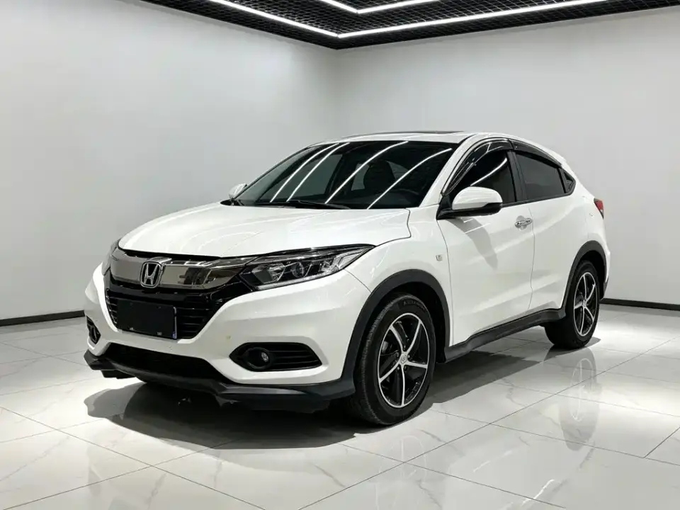 Honda Vezel 1.5L CVT Pioneer 2020