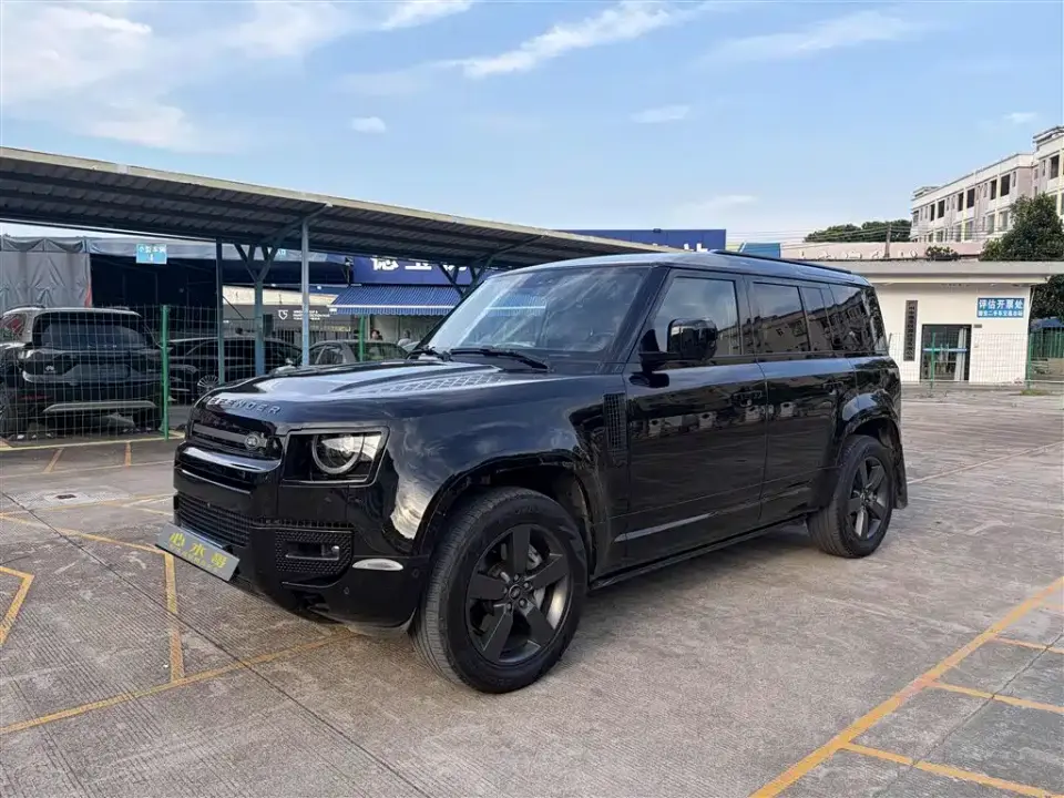 Land Rover Defender 110 3.0T P400 X-DYNAMIC HSE 2024