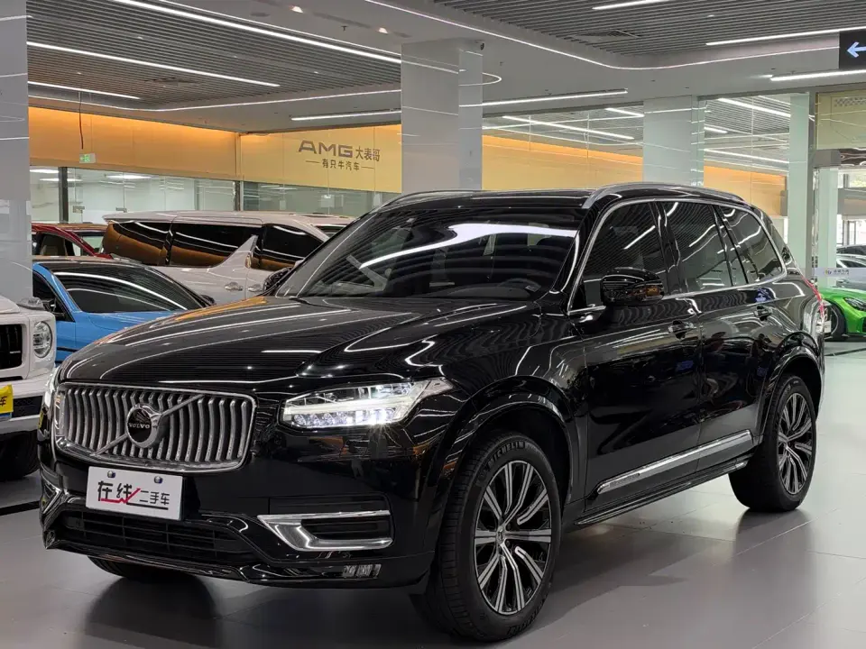 Volvo XC90 Facelift T6 Momentum Luxury 7-Seater 2020