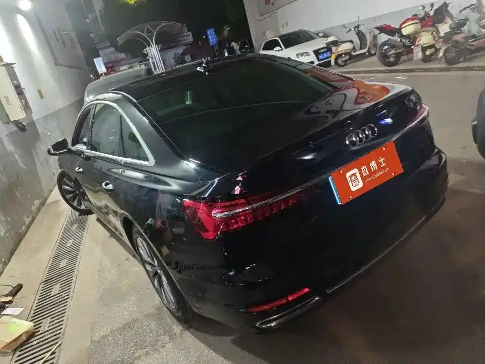 Audi A6L 45 TFSI Exclusive Elegance 2021