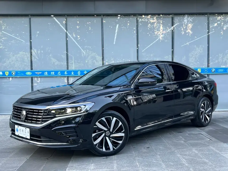 Volkswagen Passat 380TSI Dragon Soaring Edition 2024