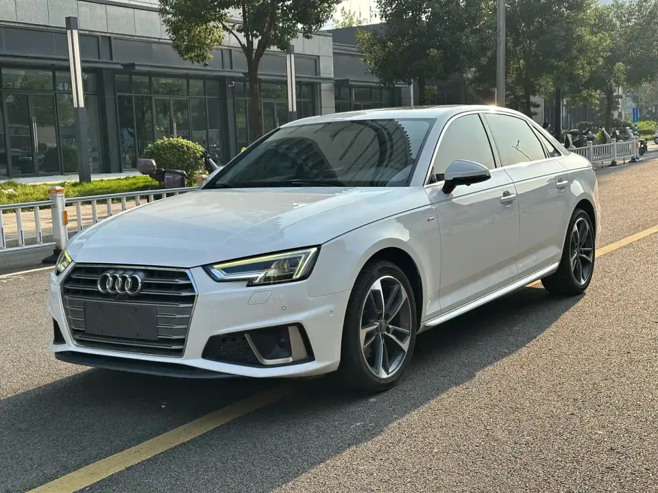 Audi A4L 40 TFSI Fashion (China VI) 2020