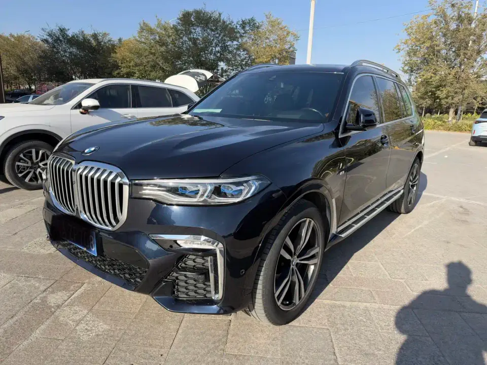 BMW X7 xDrive40i Exclusive M Sport Package 2022